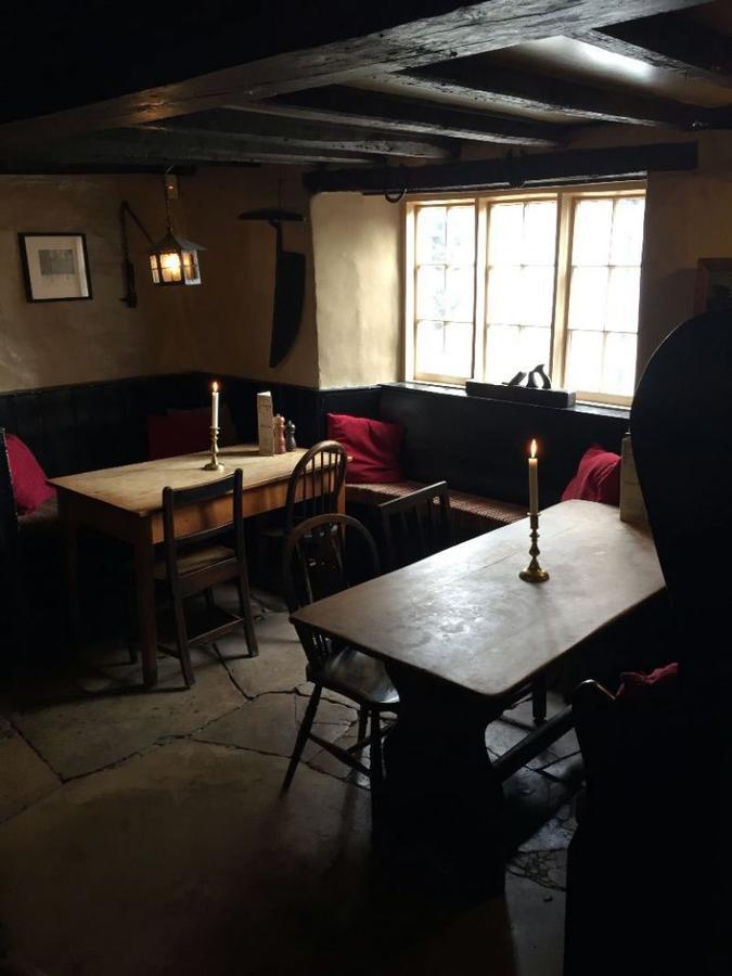 Compasses Inn ทิสเบอรี ภายนอก รูปภาพ